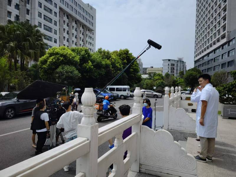黄岩区广告片拍摄公司低成本实现高规格制作的诀窍